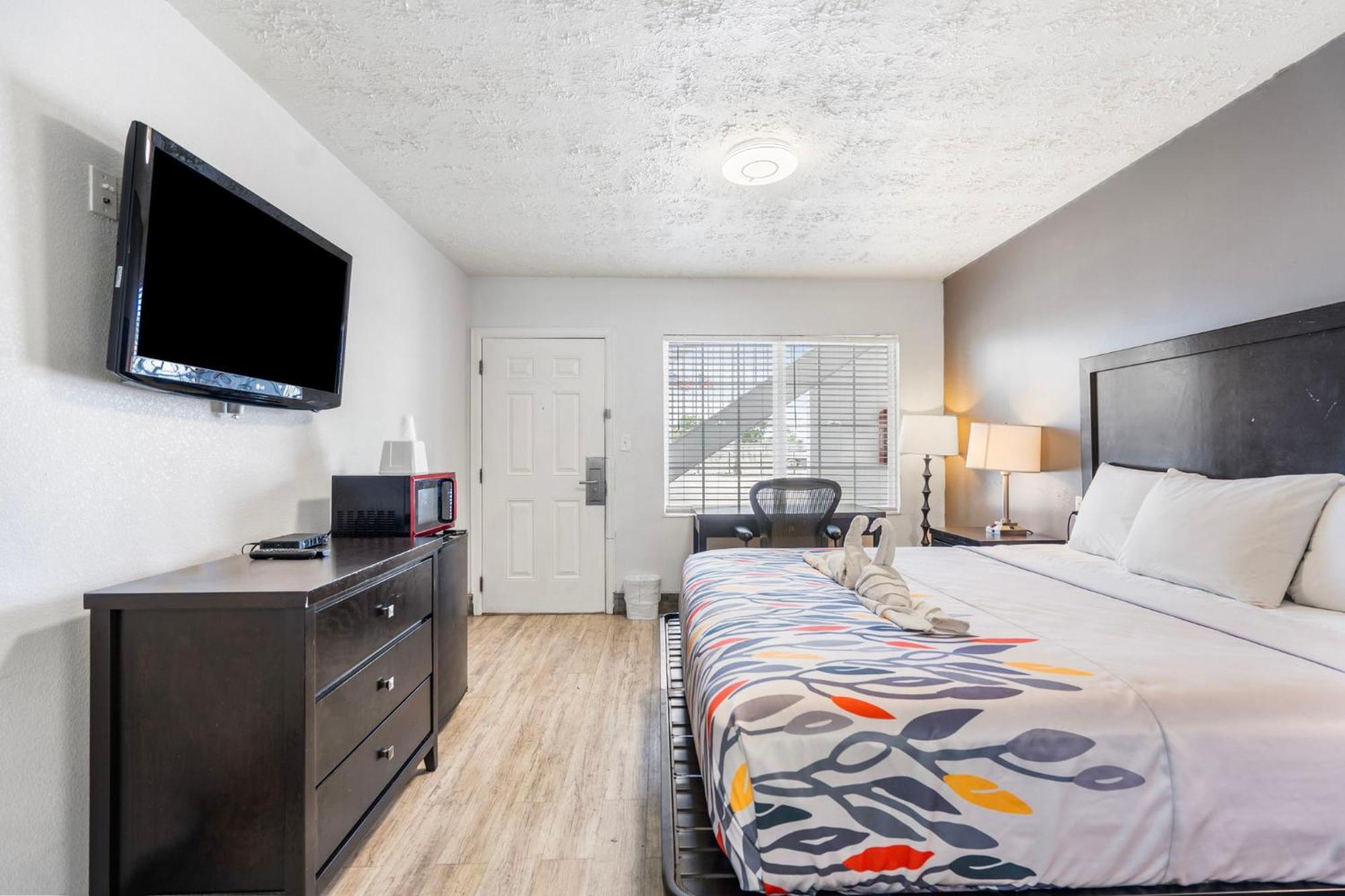 Budgetel Inns & Suites Augusta Downtown 706-945-1238 Екстер'єр фото